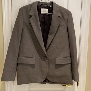 Aritzia Wilfred Blazer Size XS
